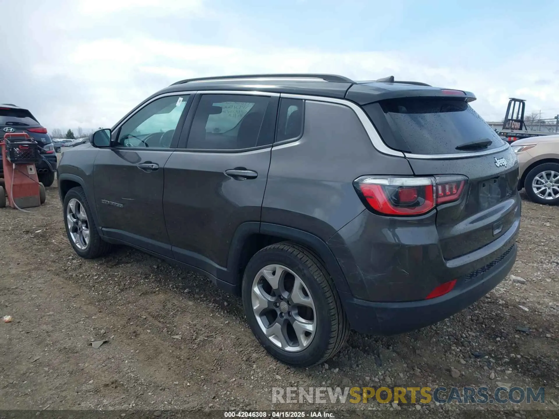3 Фотография поврежденного автомобиля 3C4NJCCB2LT152676 JEEP COMPASS 2020