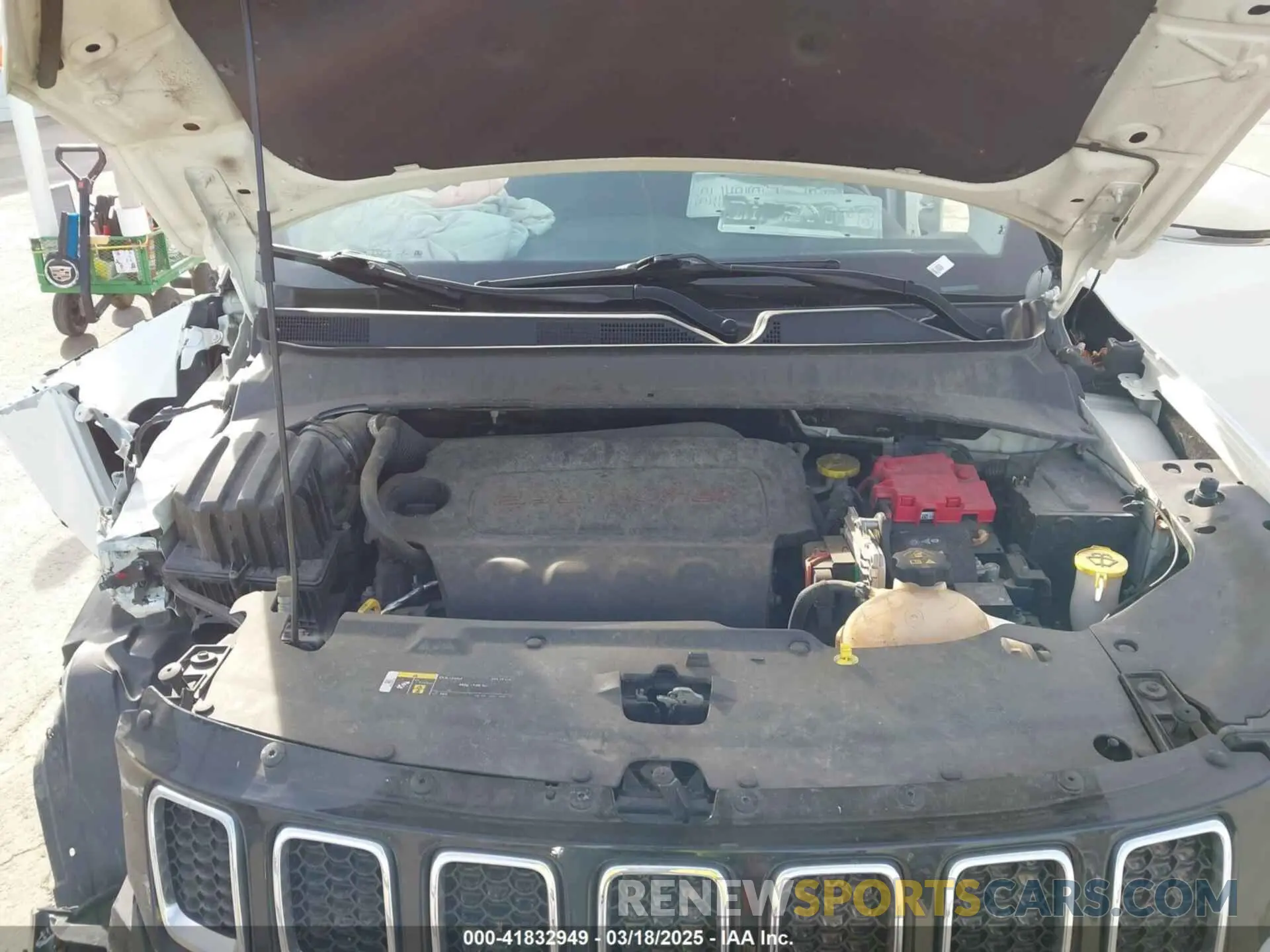 10 Фотография поврежденного автомобиля 3C4NJCCB2LT247237 JEEP COMPASS 2020