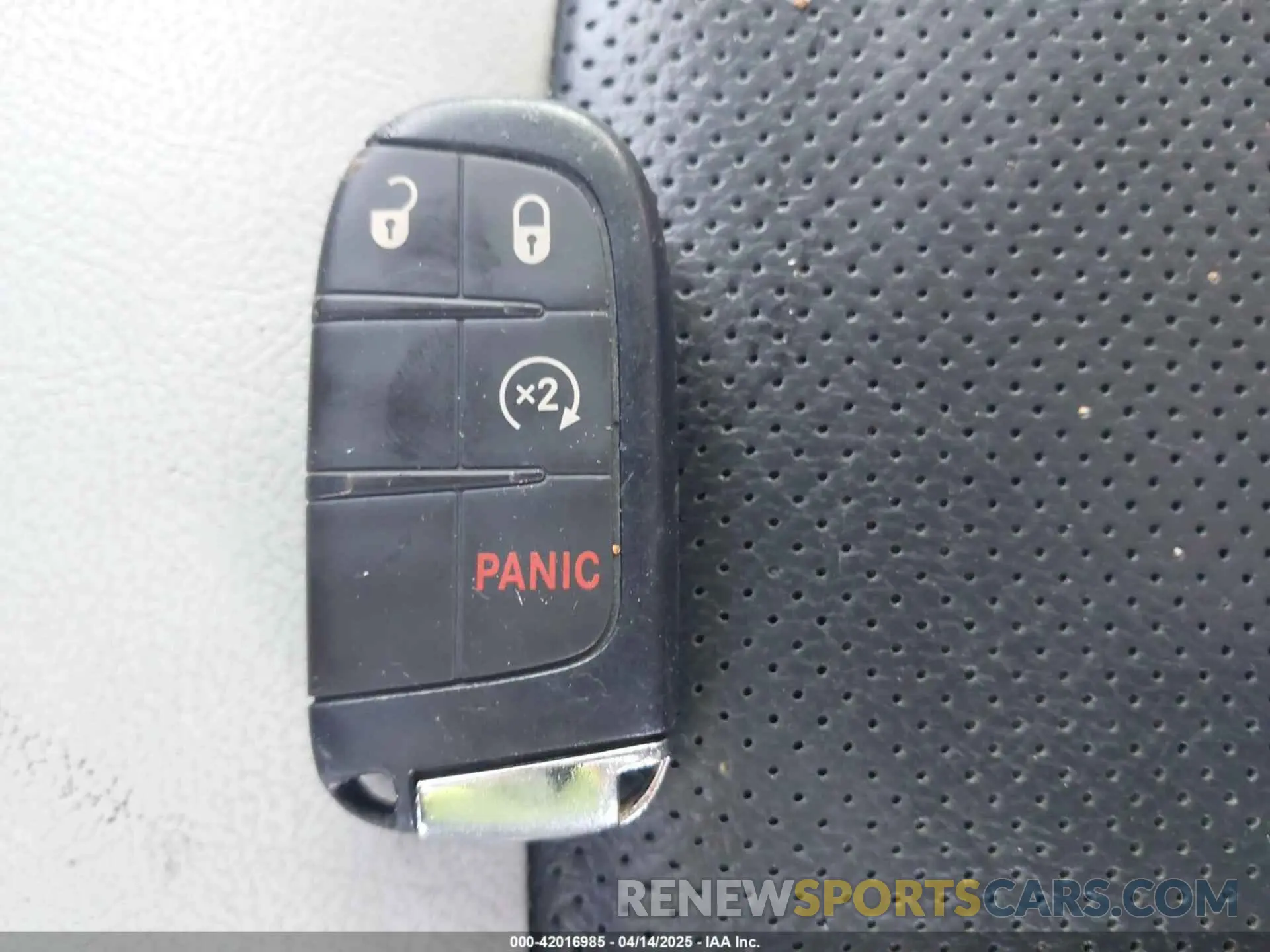 11 Photograph of a damaged car 3C4NJCCB4LT129013 JEEP COMPASS 2020