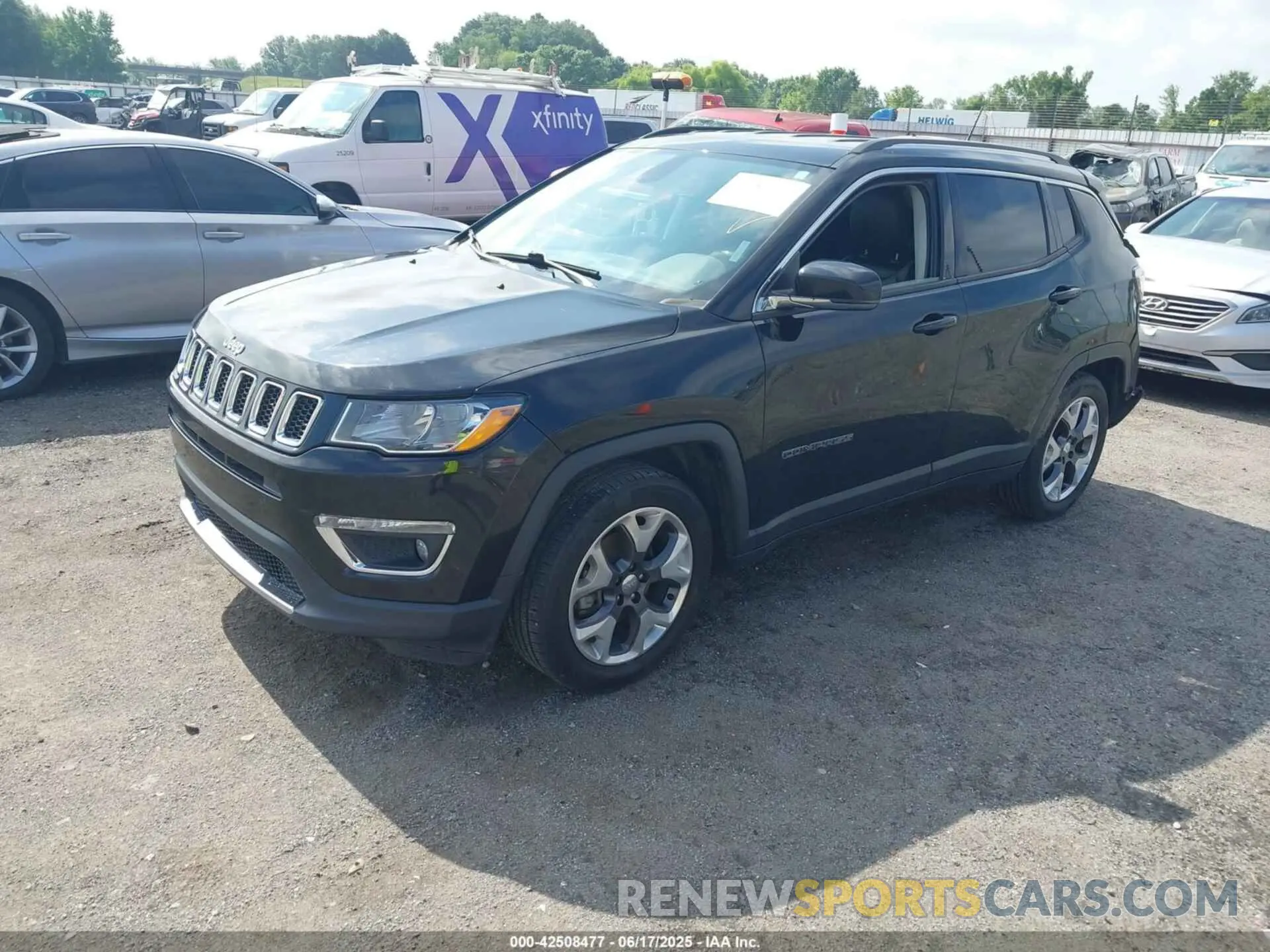 2 Photograph of a damaged car 3C4NJCCB6LT218582 JEEP COMPASS 2020