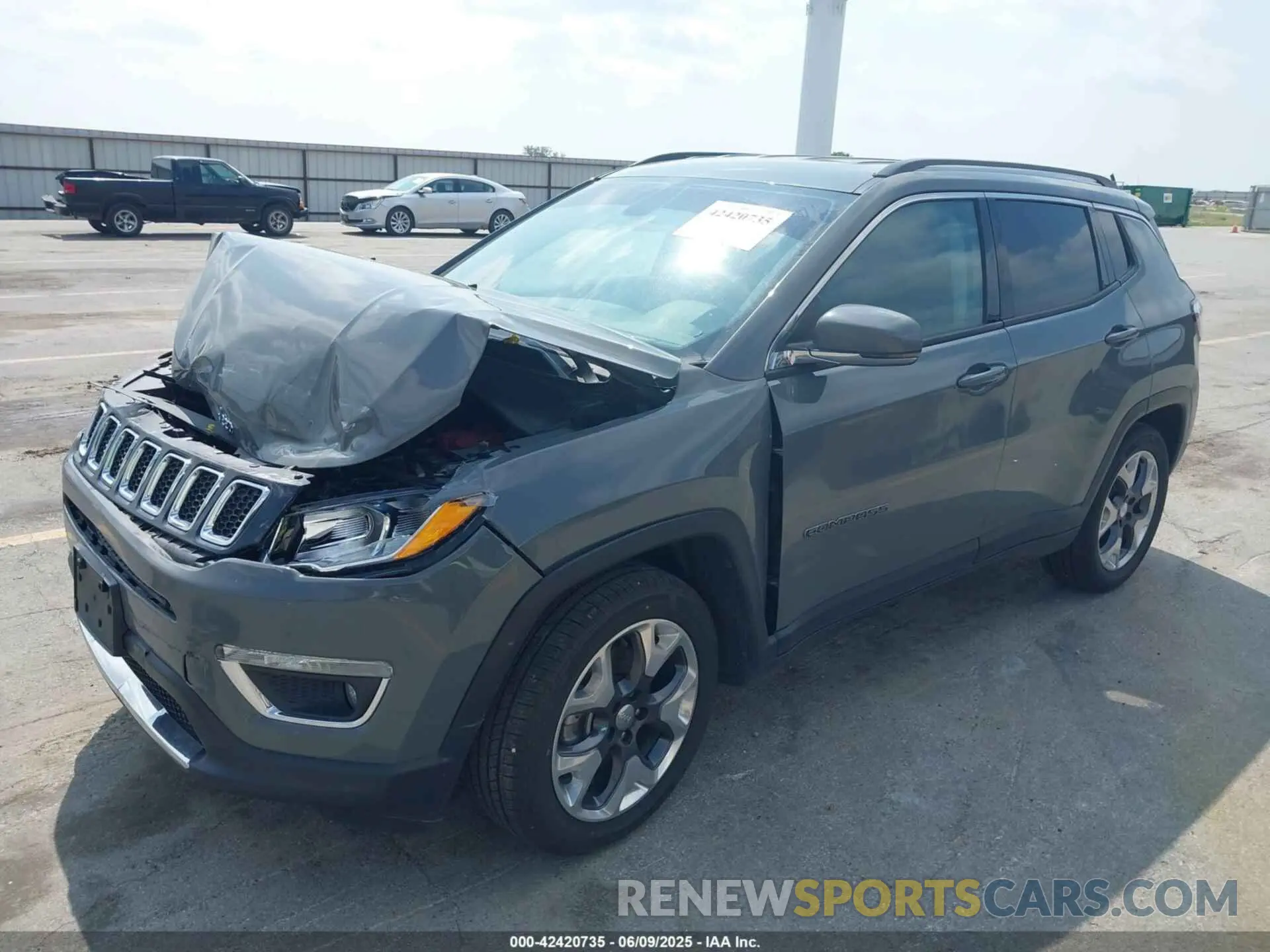 2 Photograph of a damaged car 3C4NJCCB8LT128866 JEEP COMPASS 2020