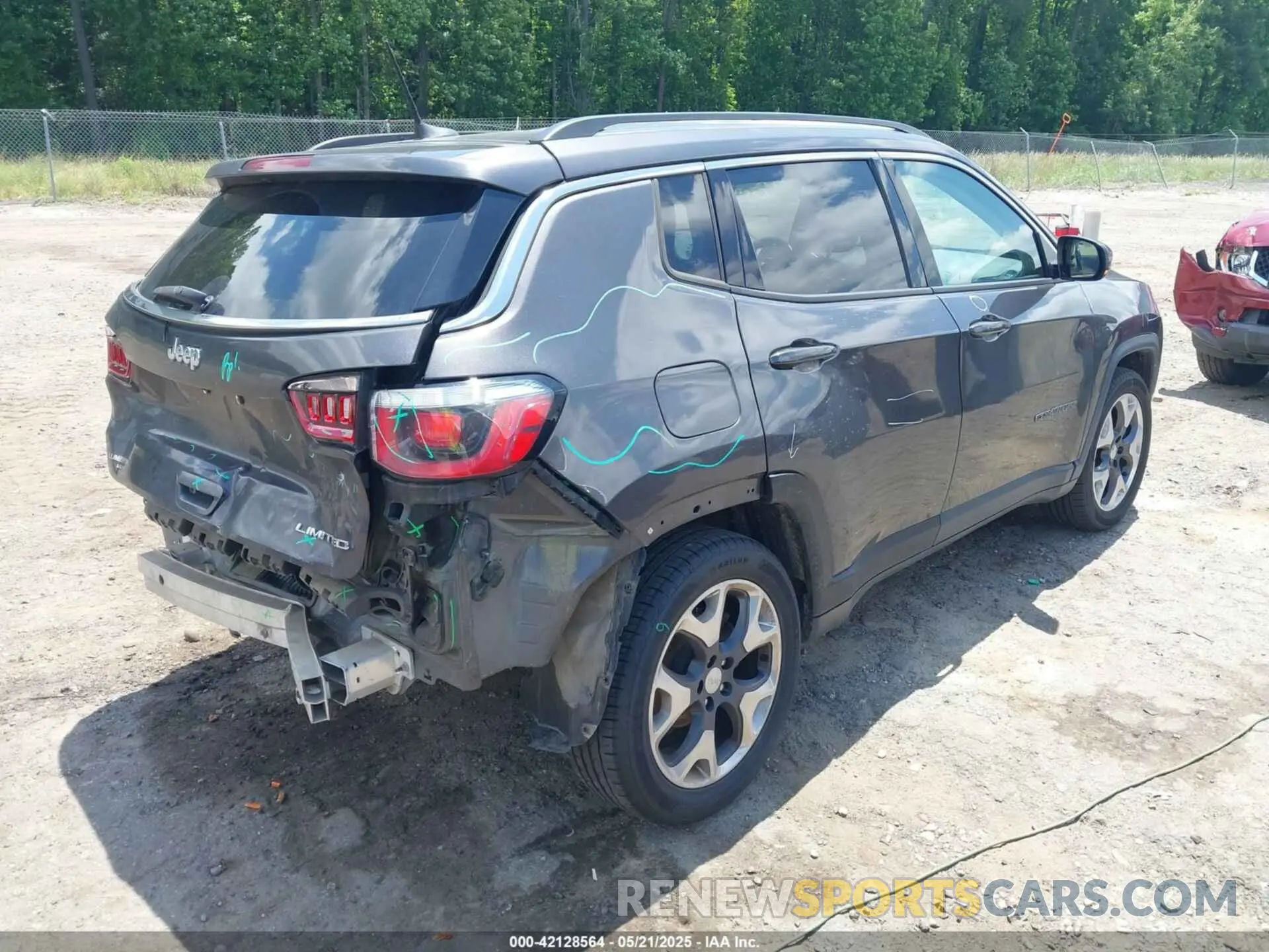 4 Photograph of a damaged car 3C4NJCCB8LT158403 JEEP COMPASS 2020