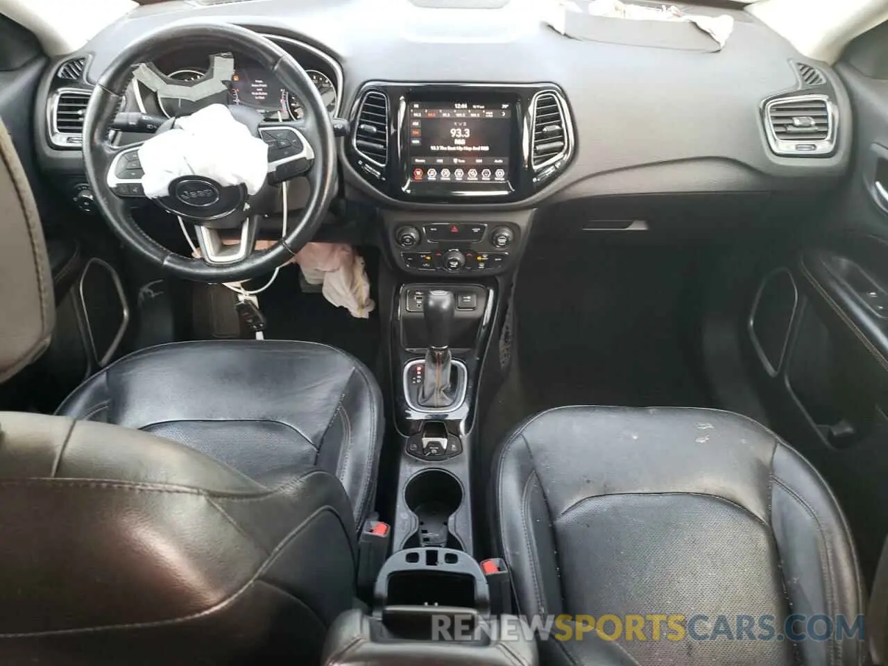 8 Photograph of a damaged car 3C4NJCCB9LT122669 JEEP COMPASS 2020