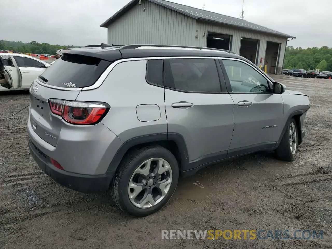 3 Фотография поврежденного автомобиля 3C4NJCCBXLT211330 JEEP COMPASS 2020