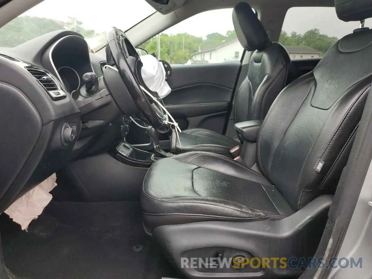 7 Фотография поврежденного автомобиля 3C4NJCCBXLT211330 JEEP COMPASS 2020