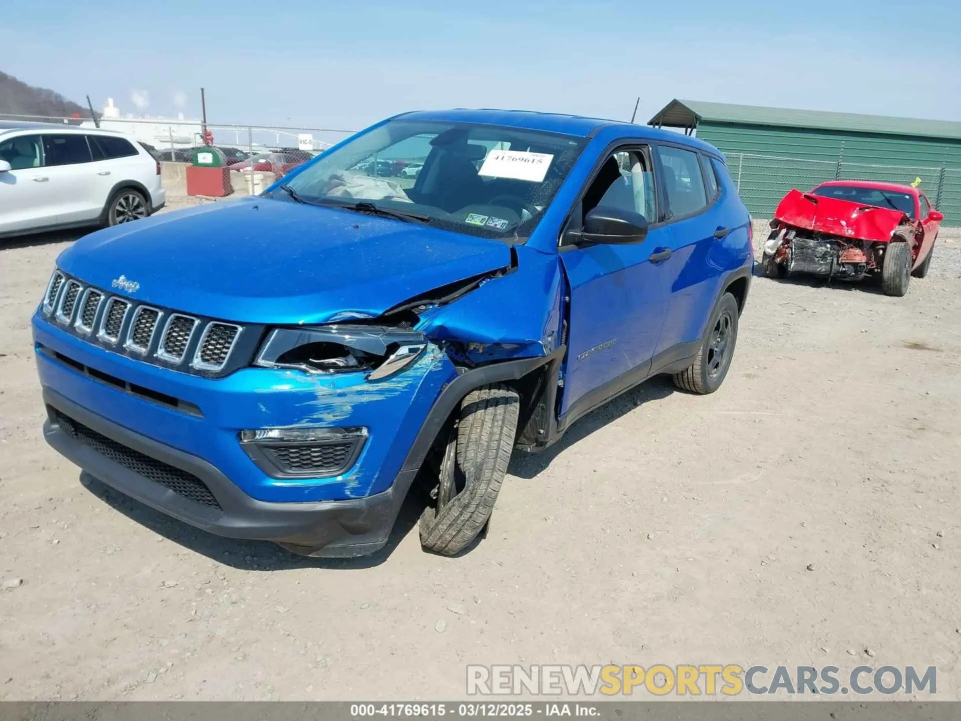 2 Photograph of a damaged car 3C4NJDAB0LT142611 JEEP COMPASS 2020