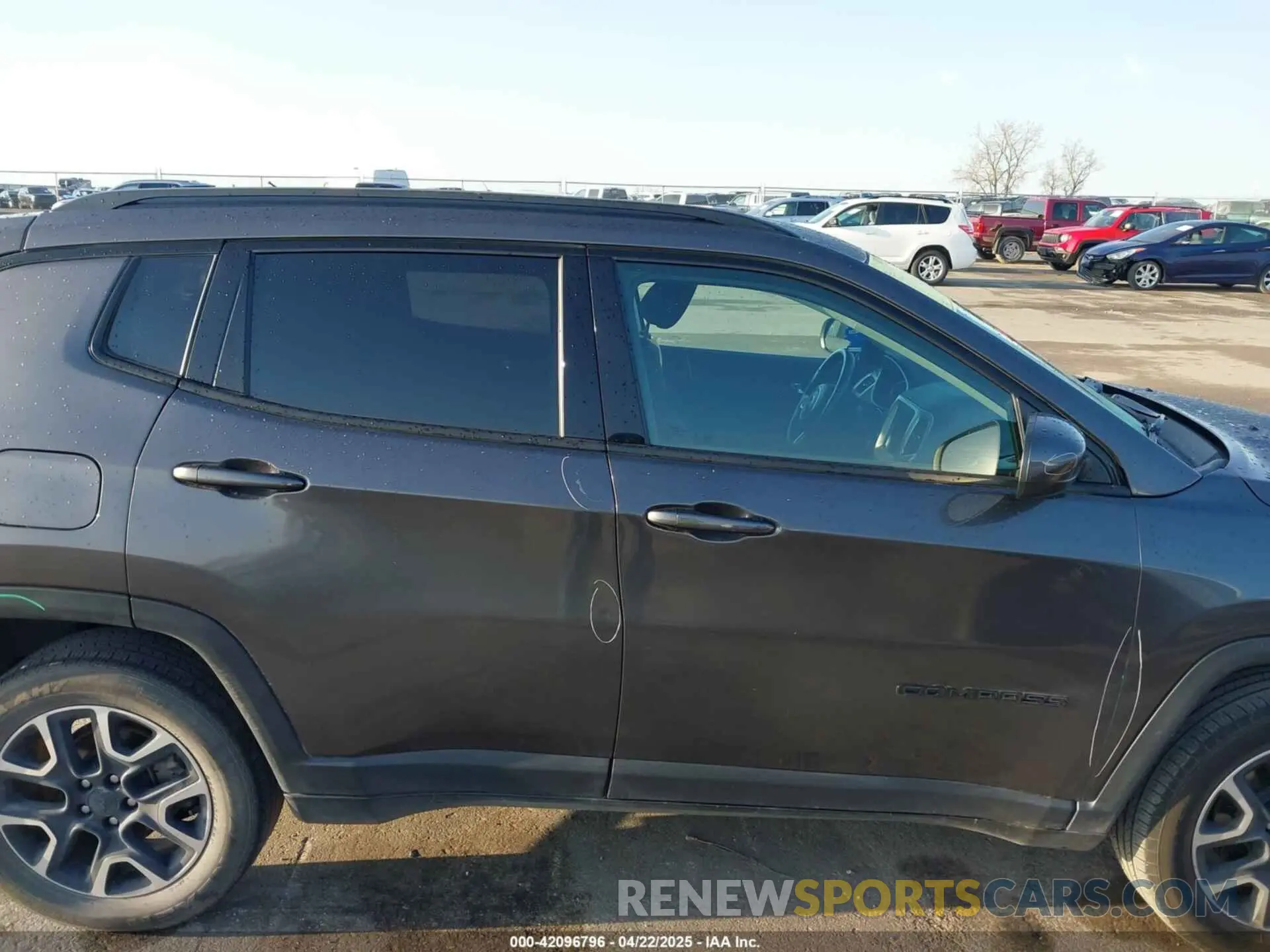14 Фотография поврежденного автомобиля 3C4NJDAB3LT224171 JEEP COMPASS 2020