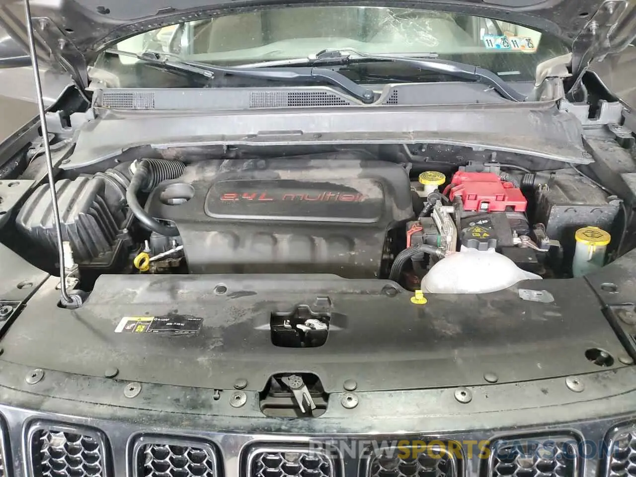 12 Photograph of a damaged car 3C4NJDAB6LT212385 JEEP COMPASS 2020