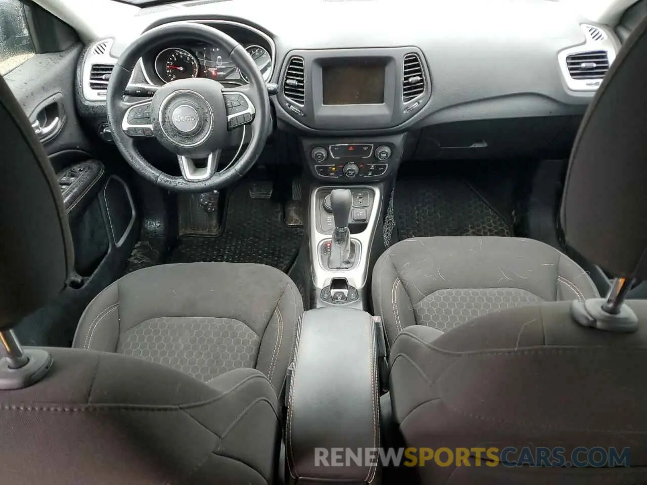 8 Фотография поврежденного автомобиля 3C4NJDAB8LT210072 JEEP COMPASS 2020