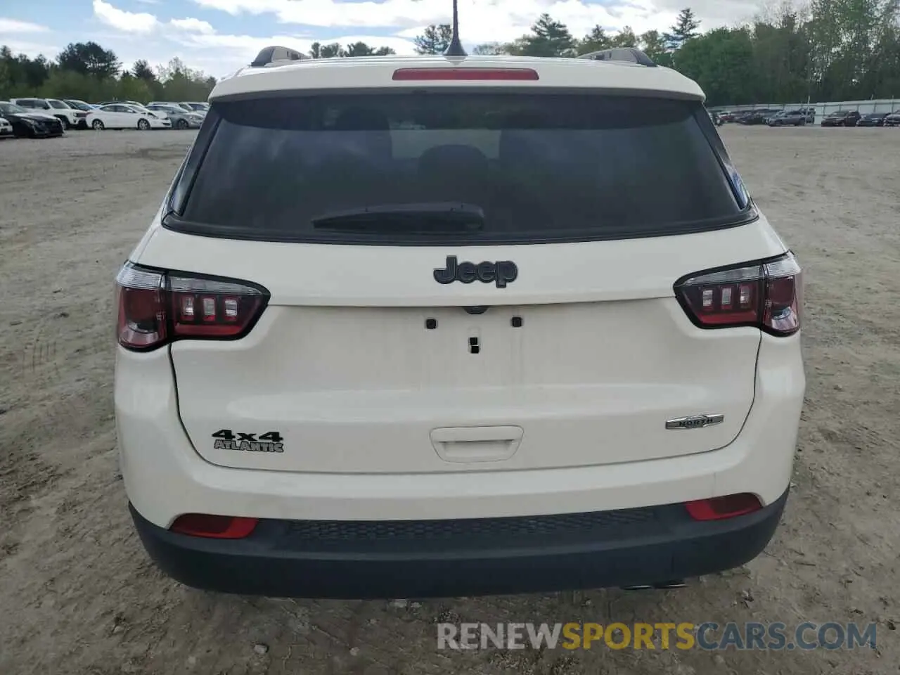 6 Photograph of a damaged car 3C4NJDAB9LT174408 JEEP COMPASS 2020