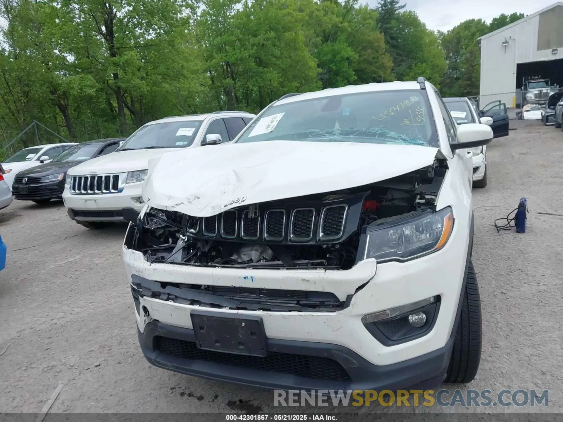 12 Фотография поврежденного автомобиля 3C4NJDBB0LT104648 JEEP COMPASS 2020