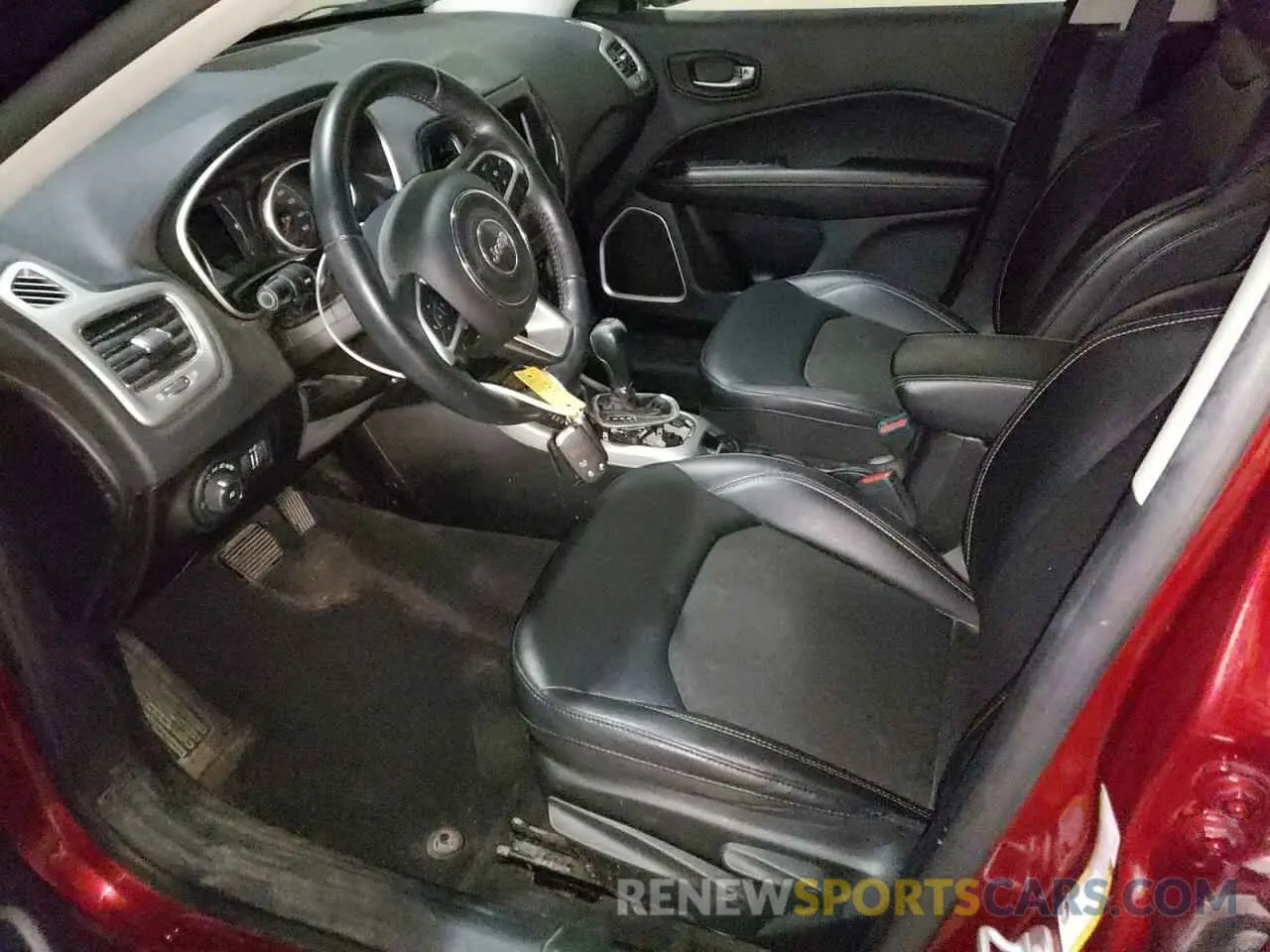 7 Photograph of a damaged car 3C4NJDBB0LT229343 JEEP COMPASS 2020