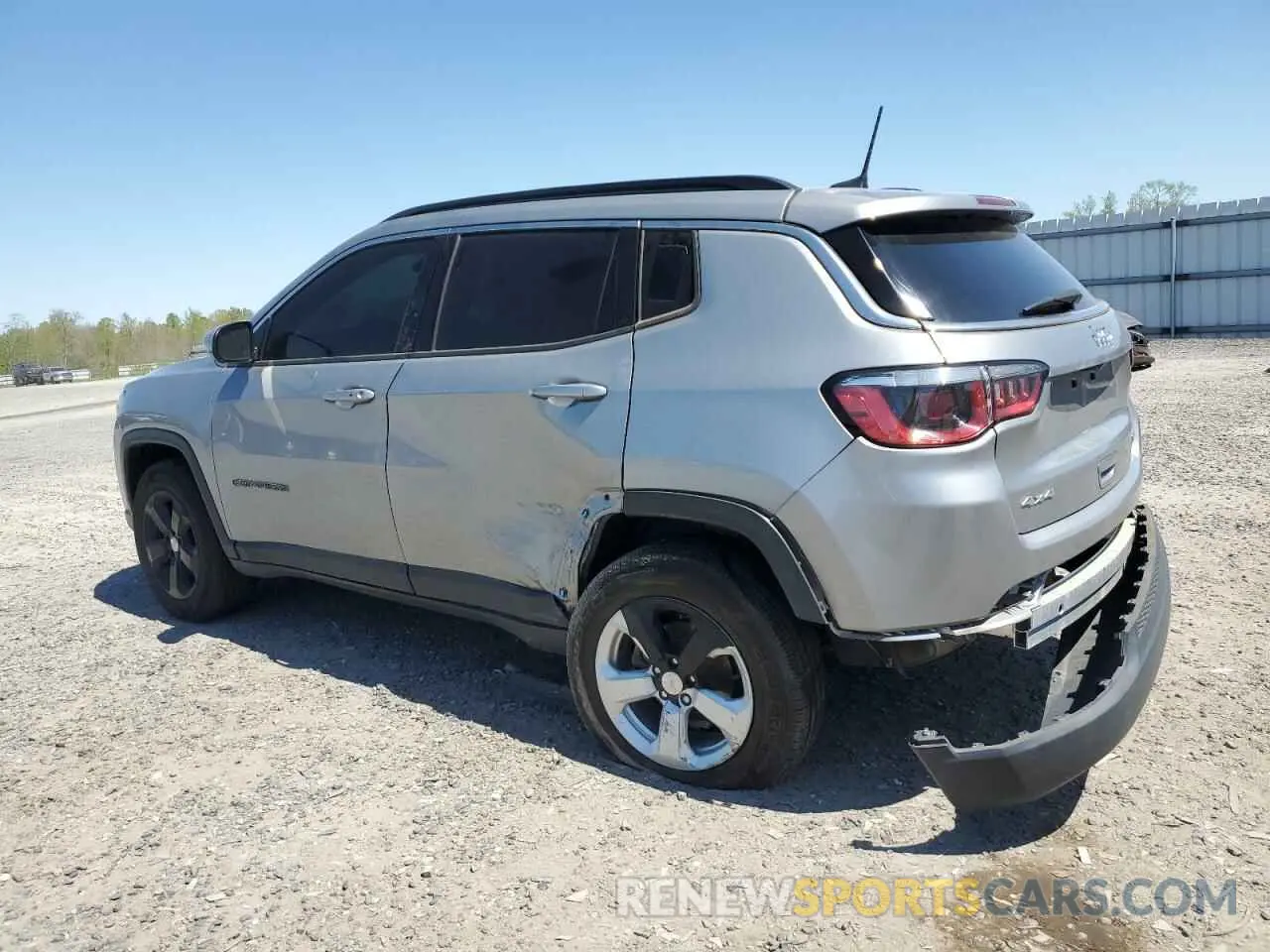 2 Photograph of a damaged car 3C4NJDBB1LT135312 JEEP COMPASS 2020