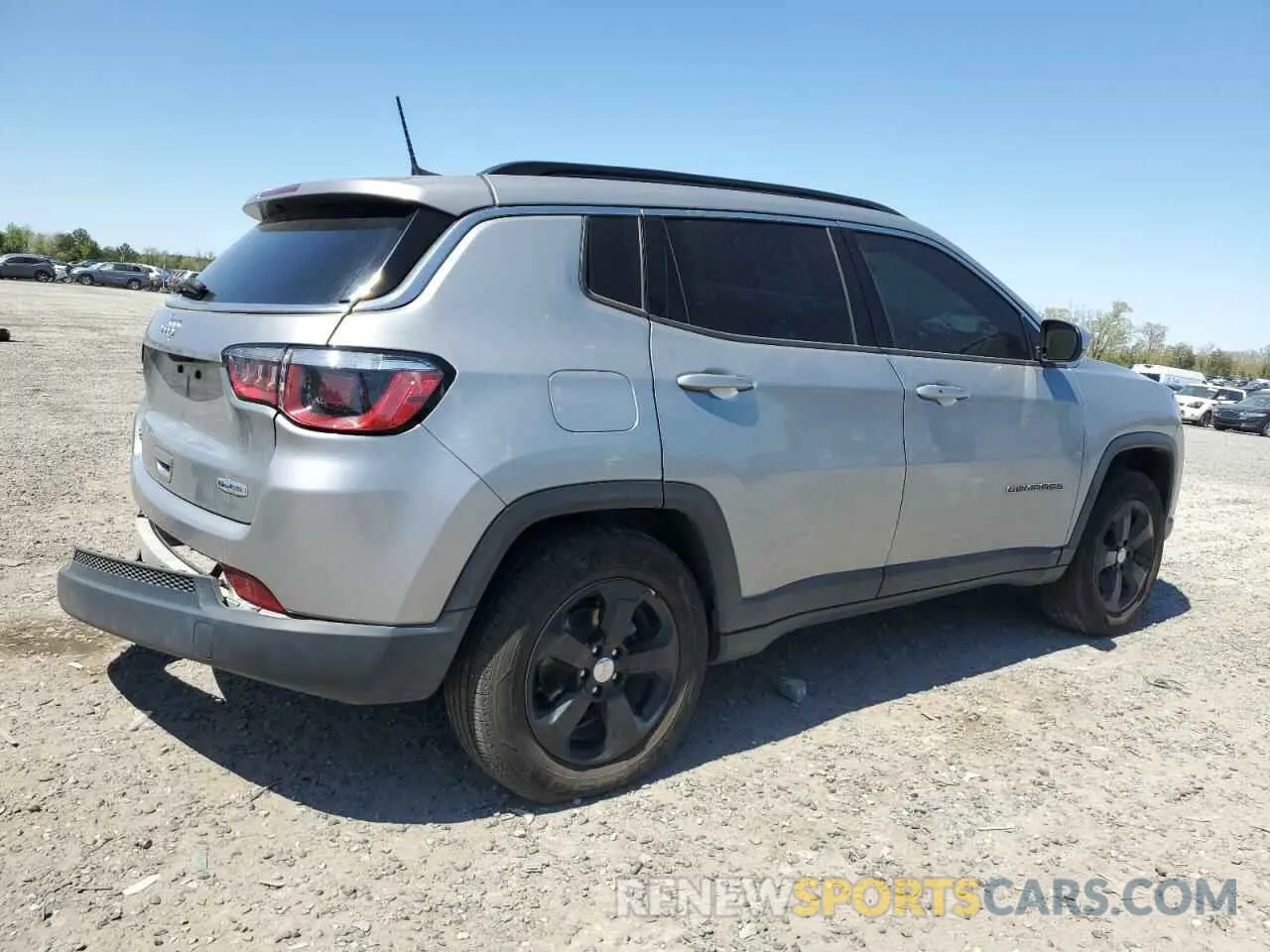 3 Photograph of a damaged car 3C4NJDBB1LT135312 JEEP COMPASS 2020