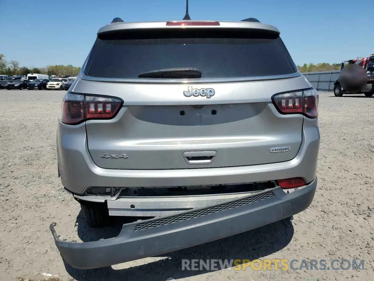 6 Photograph of a damaged car 3C4NJDBB1LT135312 JEEP COMPASS 2020