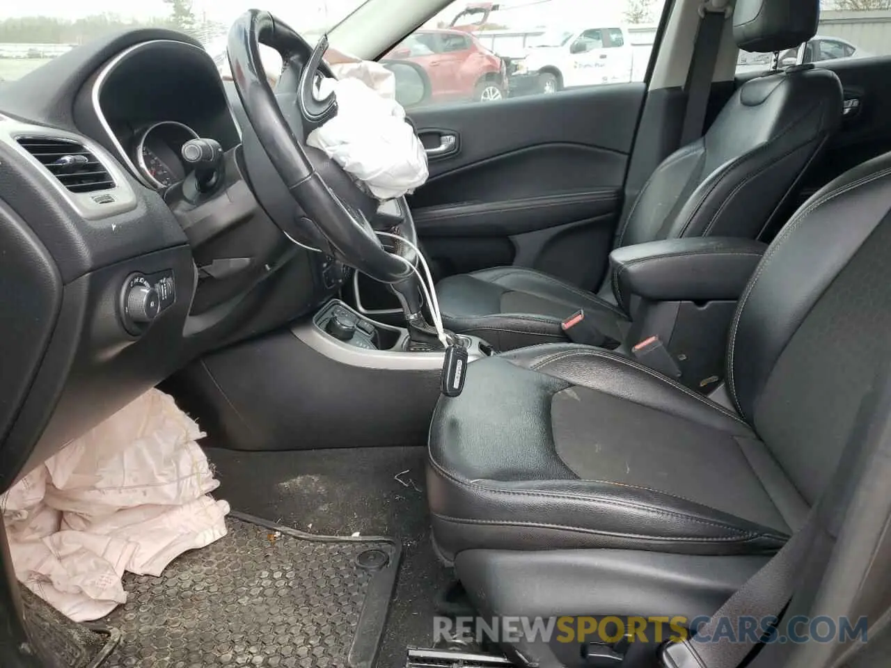 7 Photograph of a damaged car 3C4NJDBB1LT205116 JEEP COMPASS 2020
