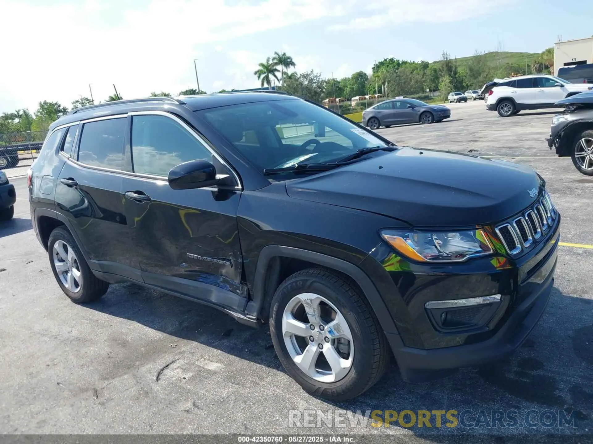 6 Photograph of a damaged car 3C4NJDBB1LT244000 JEEP COMPASS 2020