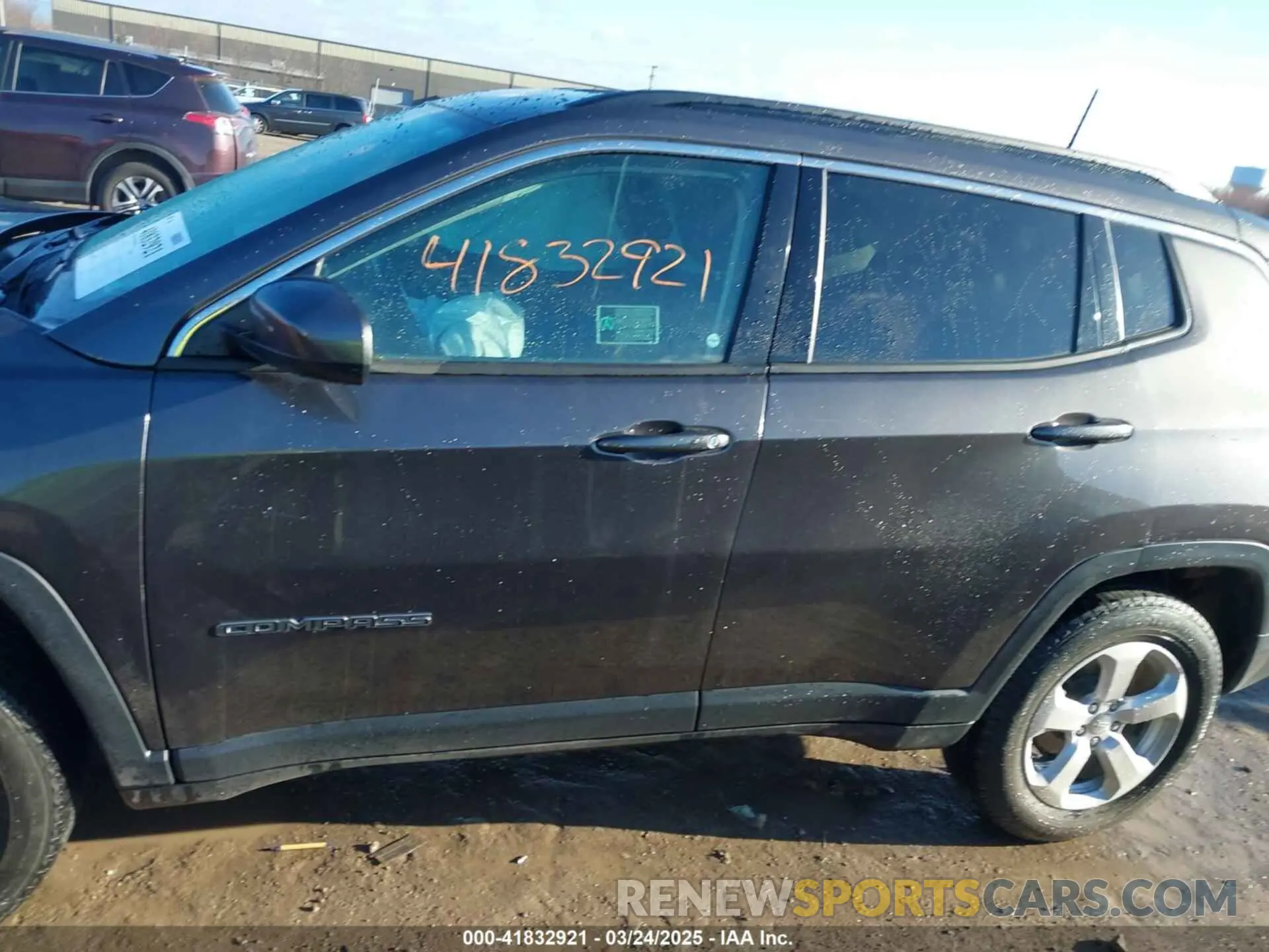 14 Photograph of a damaged car 3C4NJDBB3LT223939 JEEP COMPASS 2020