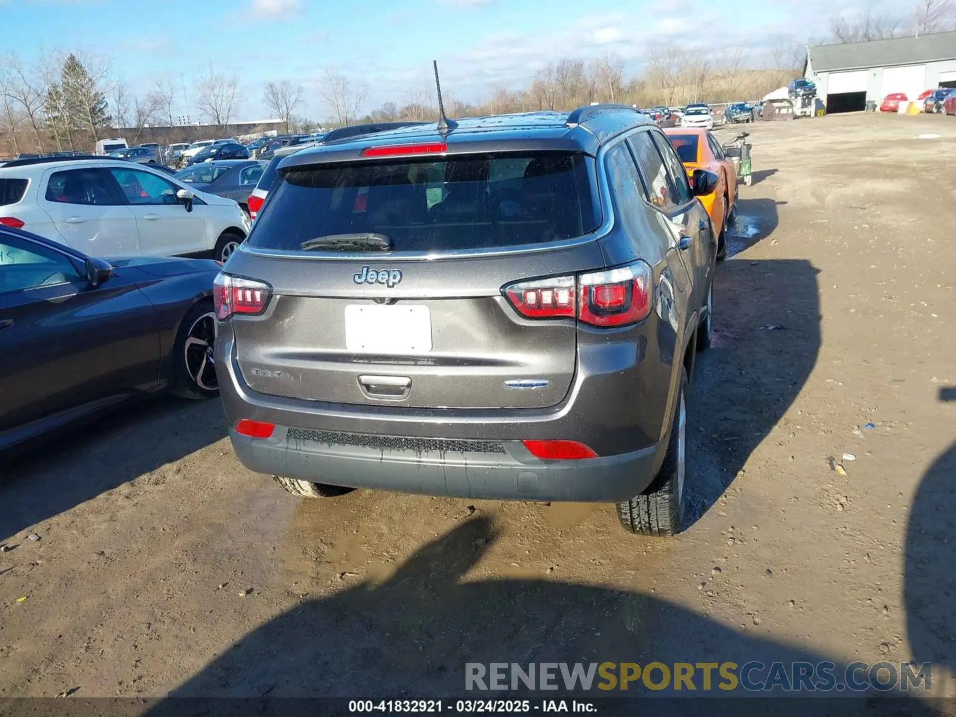 16 Photograph of a damaged car 3C4NJDBB3LT223939 JEEP COMPASS 2020