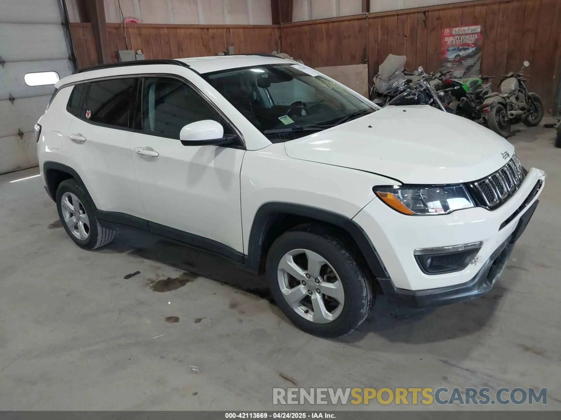 1 Фотография поврежденного автомобиля 3C4NJDBB4LT132288 JEEP COMPASS 2020