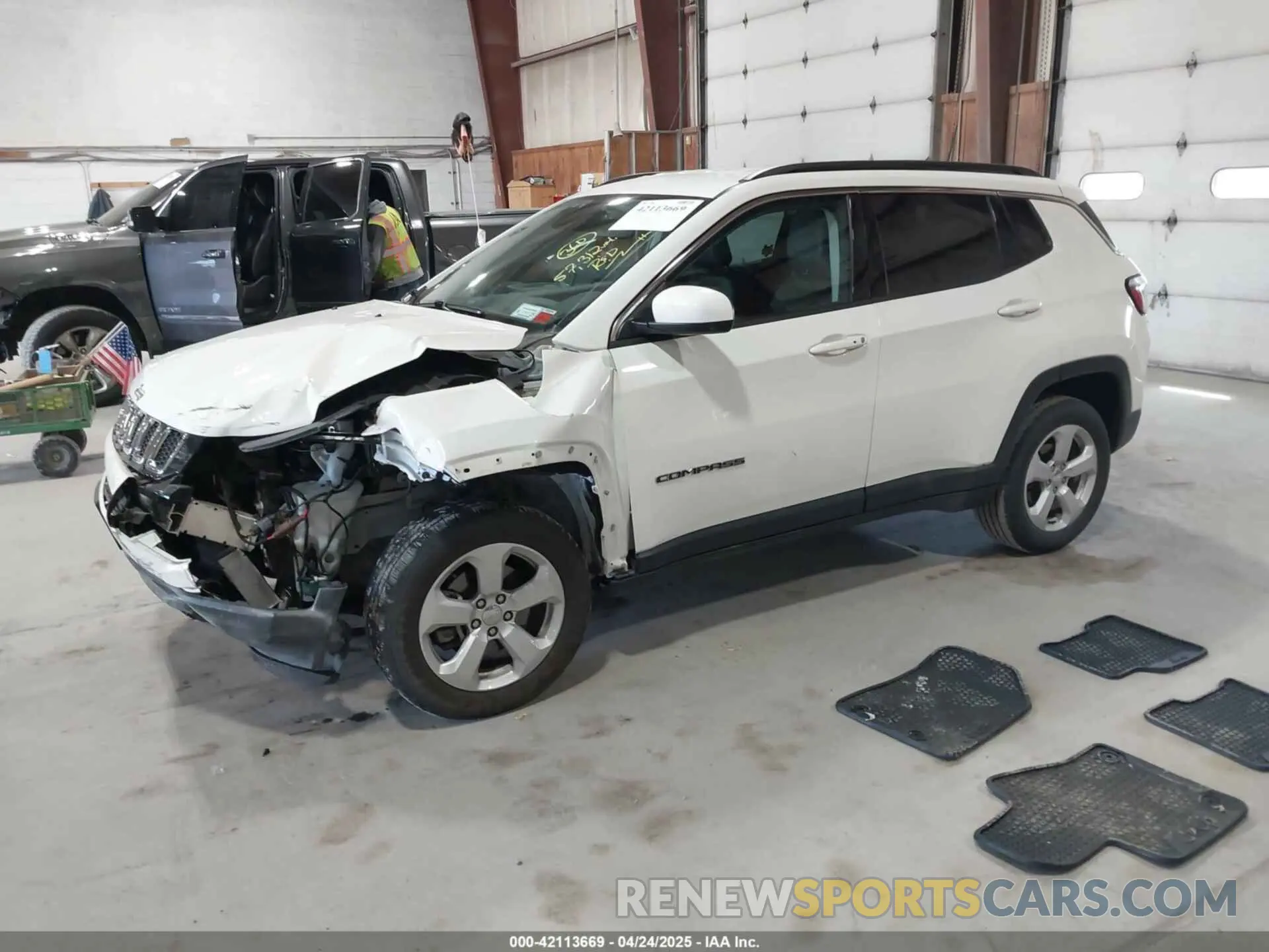 2 Фотография поврежденного автомобиля 3C4NJDBB4LT132288 JEEP COMPASS 2020