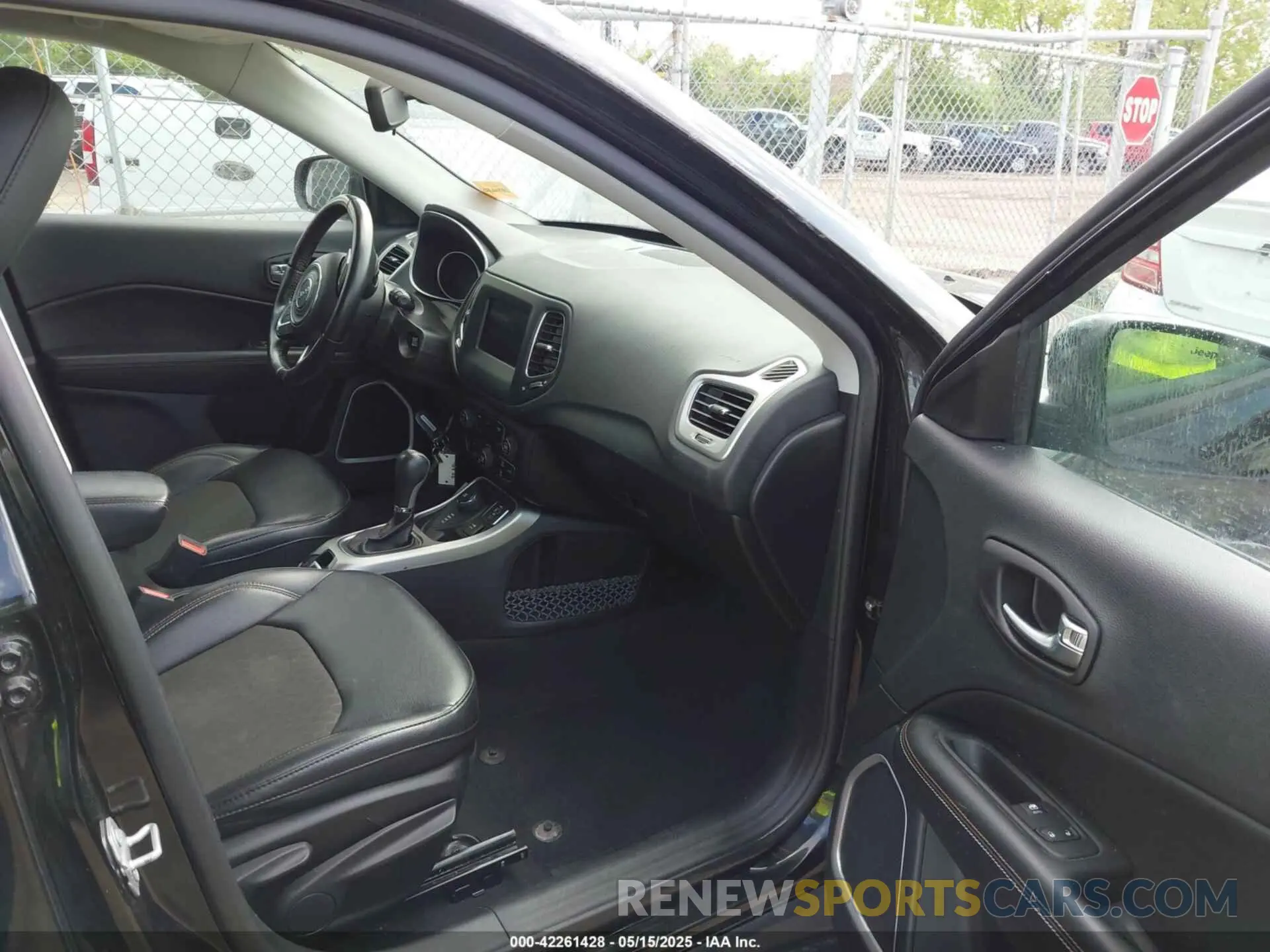5 Фотография поврежденного автомобиля 3C4NJDBB4LT167980 JEEP COMPASS 2020