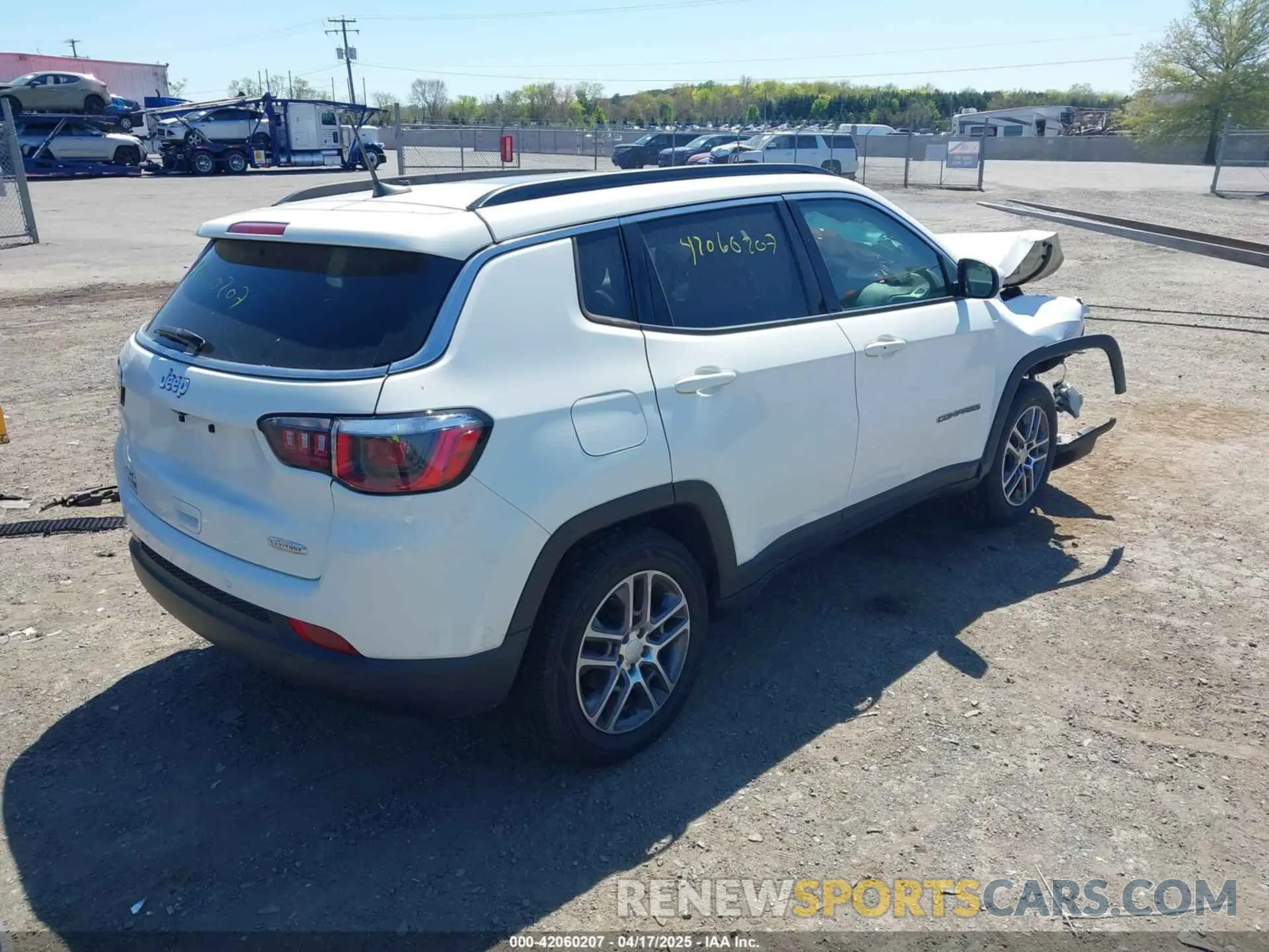 4 Фотография поврежденного автомобиля 3C4NJDBB4LT222752 JEEP COMPASS 2020
