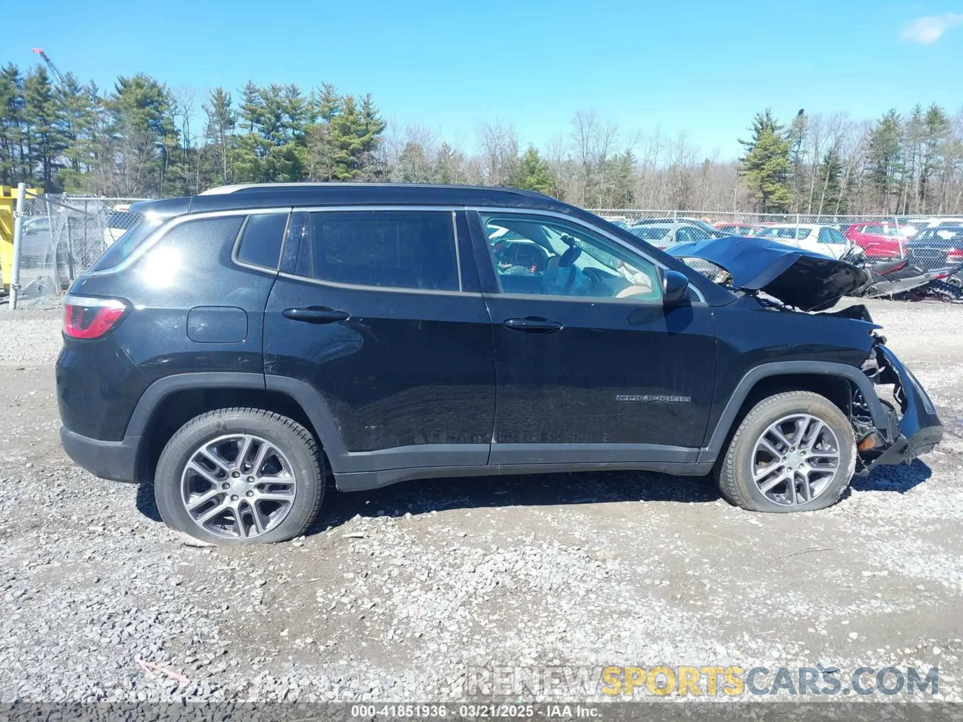 13 Photograph of a damaged car 3C4NJDBB5LT222386 JEEP COMPASS 2020
