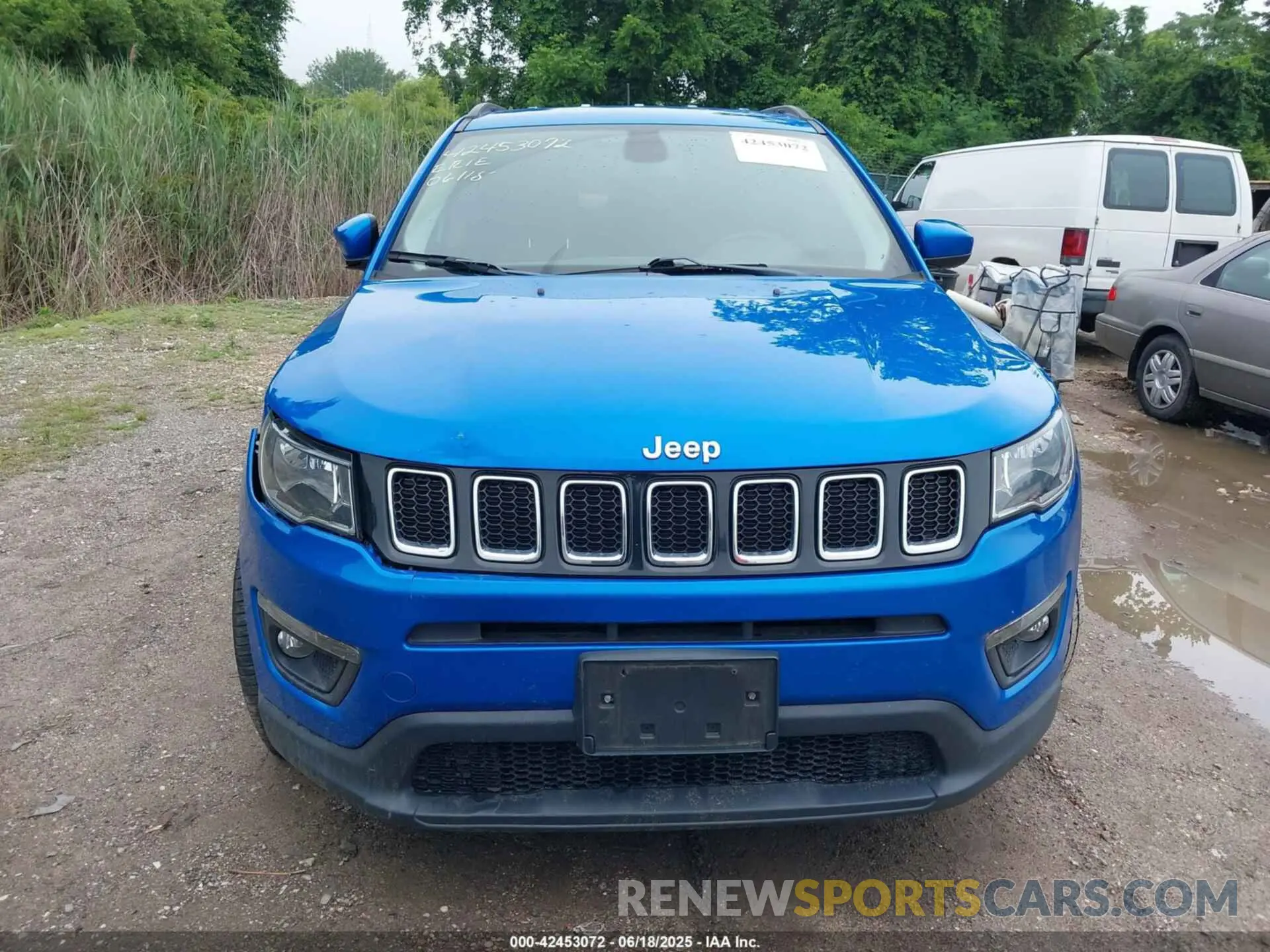 12 Photograph of a damaged car 3C4NJDBB6LT241125 JEEP COMPASS 2020