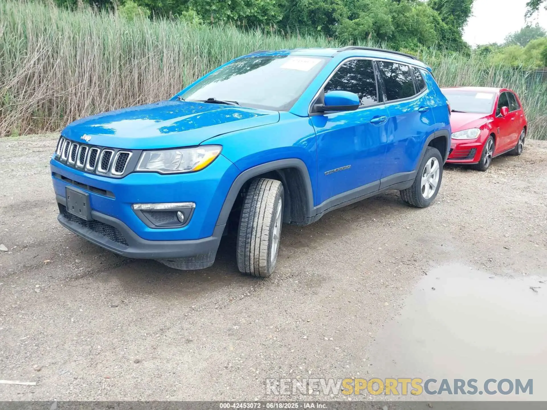 2 Photograph of a damaged car 3C4NJDBB6LT241125 JEEP COMPASS 2020
