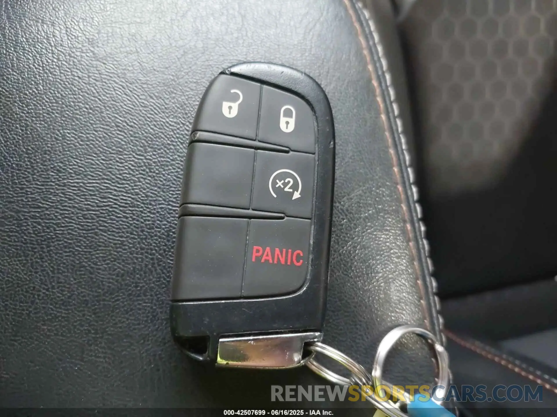 11 Photograph of a damaged car 3C4NJDBB6LT252156 JEEP COMPASS 2020