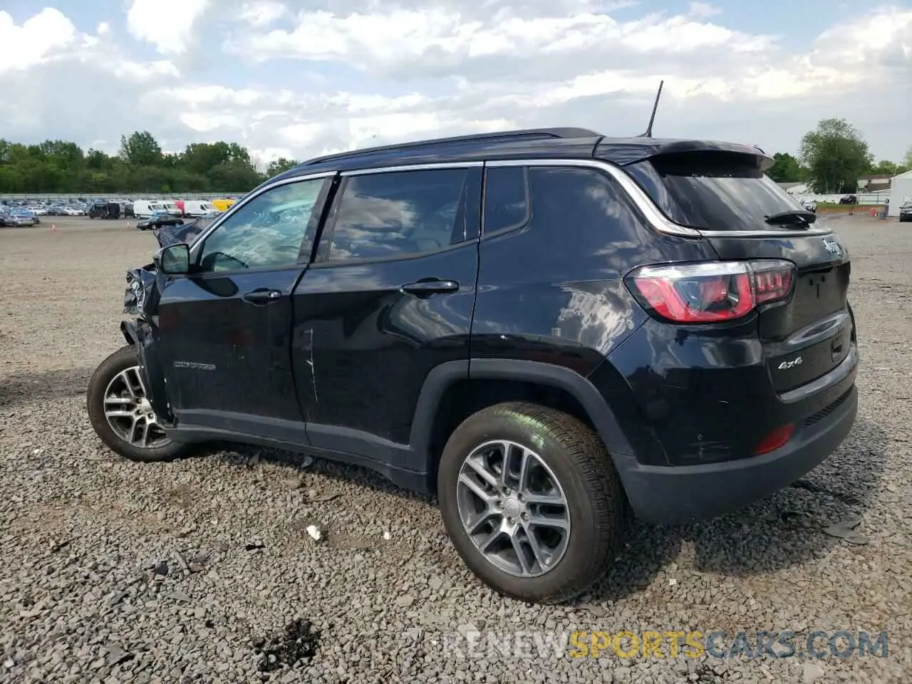 2 Photograph of a damaged car 3C4NJDBB7LT135136 JEEP COMPASS 2020