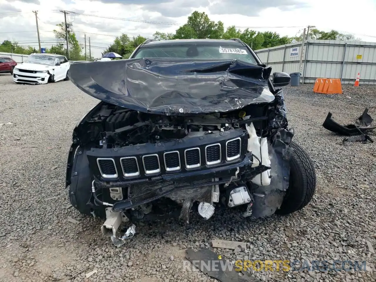 5 Photograph of a damaged car 3C4NJDBB7LT135136 JEEP COMPASS 2020