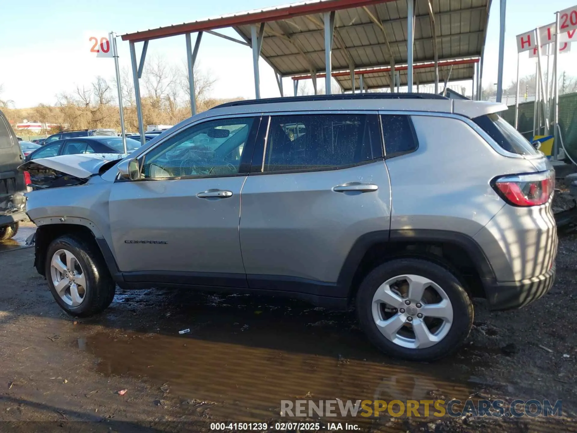 15 Photograph of a damaged car 3C4NJDBB7LT148324 JEEP COMPASS 2020