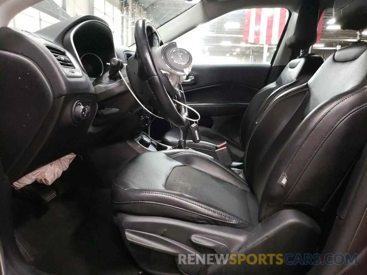7 Photograph of a damaged car 3C4NJDBB7LT156620 JEEP COMPASS 2020