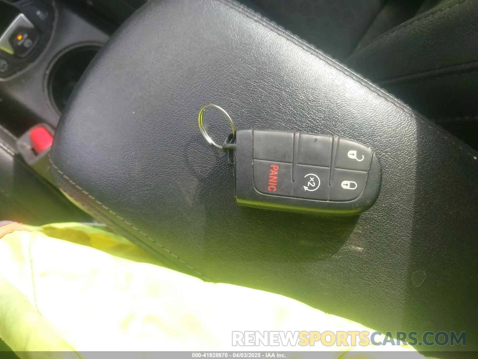 11 Photograph of a damaged car 3C4NJDBB7LT157685 JEEP COMPASS 2020