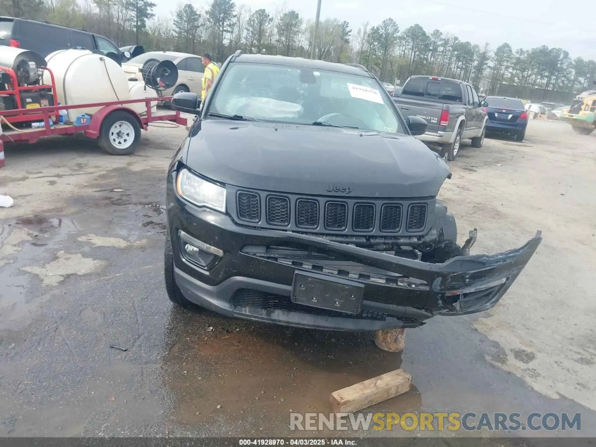 12 Photograph of a damaged car 3C4NJDBB7LT157685 JEEP COMPASS 2020