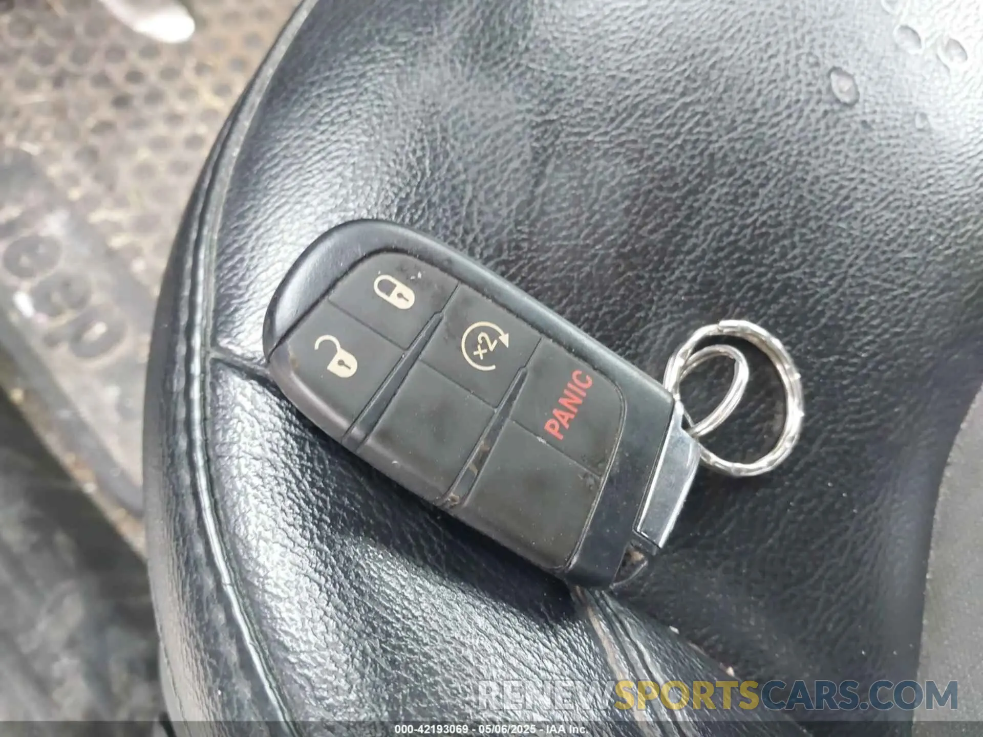 11 Photograph of a damaged car 3C4NJDBB7LT160148 JEEP COMPASS 2020