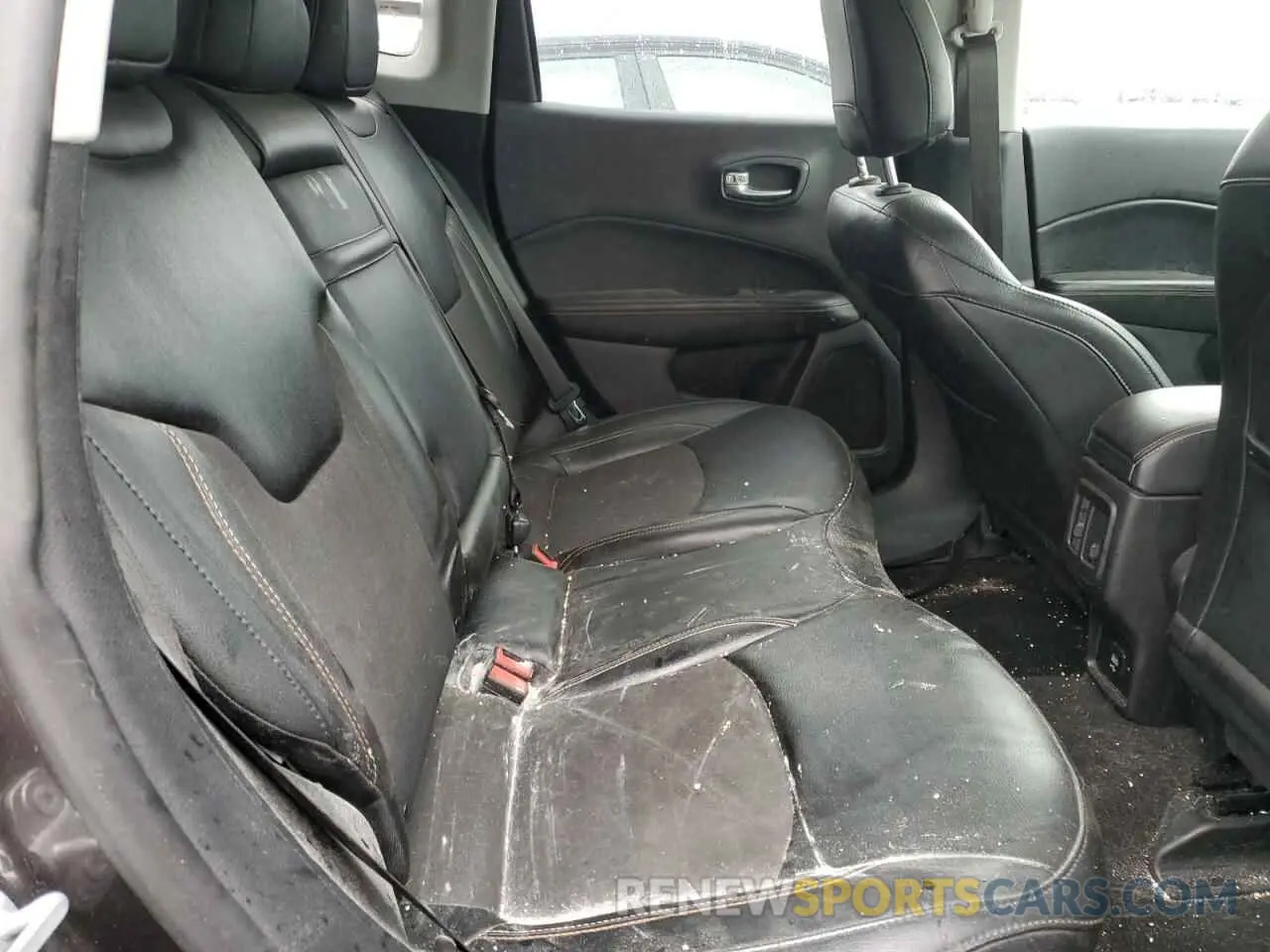11 Фотография поврежденного автомобиля 3C4NJDBB9LT126048 JEEP COMPASS 2020