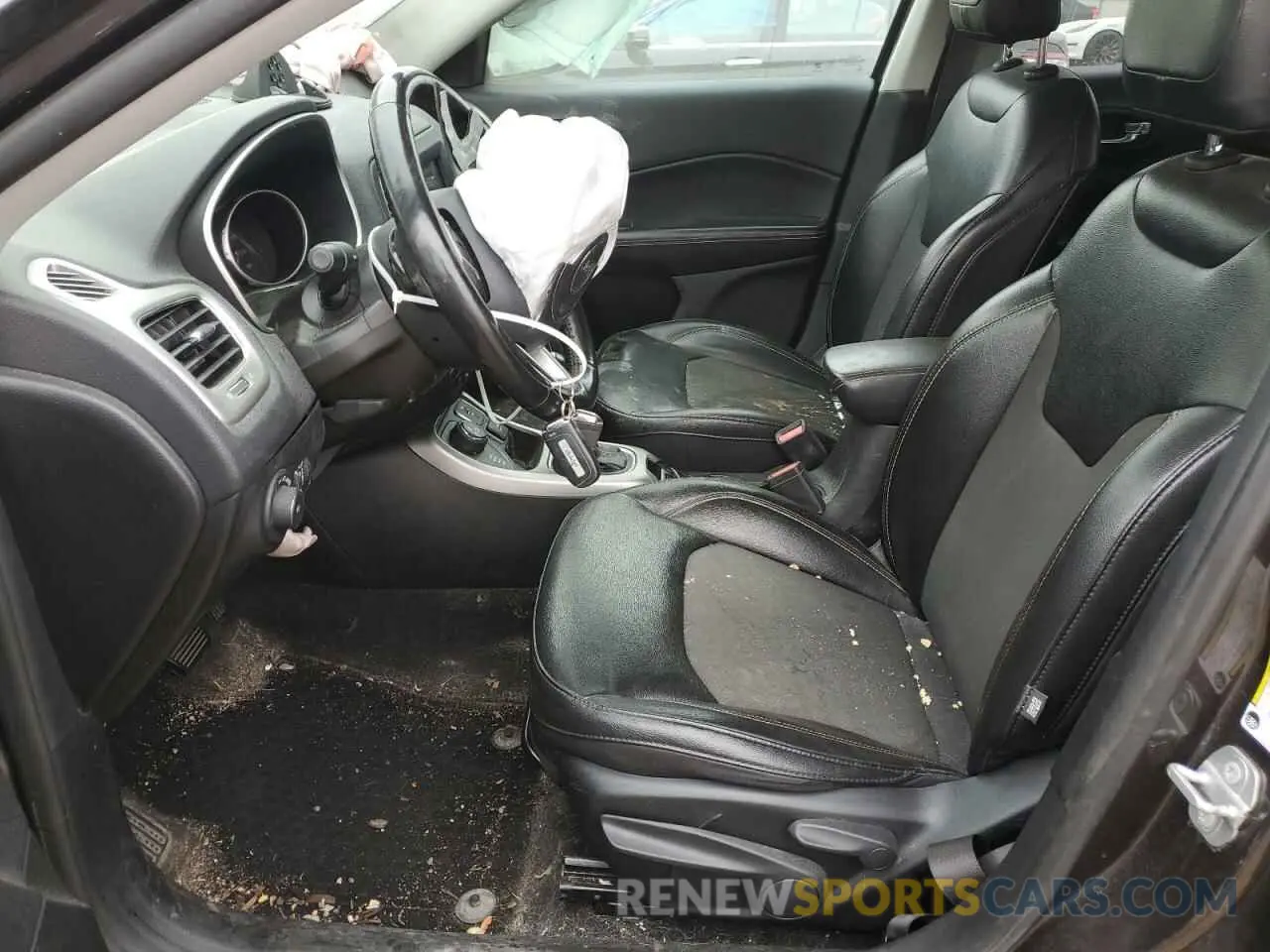 7 Фотография поврежденного автомобиля 3C4NJDBB9LT126048 JEEP COMPASS 2020