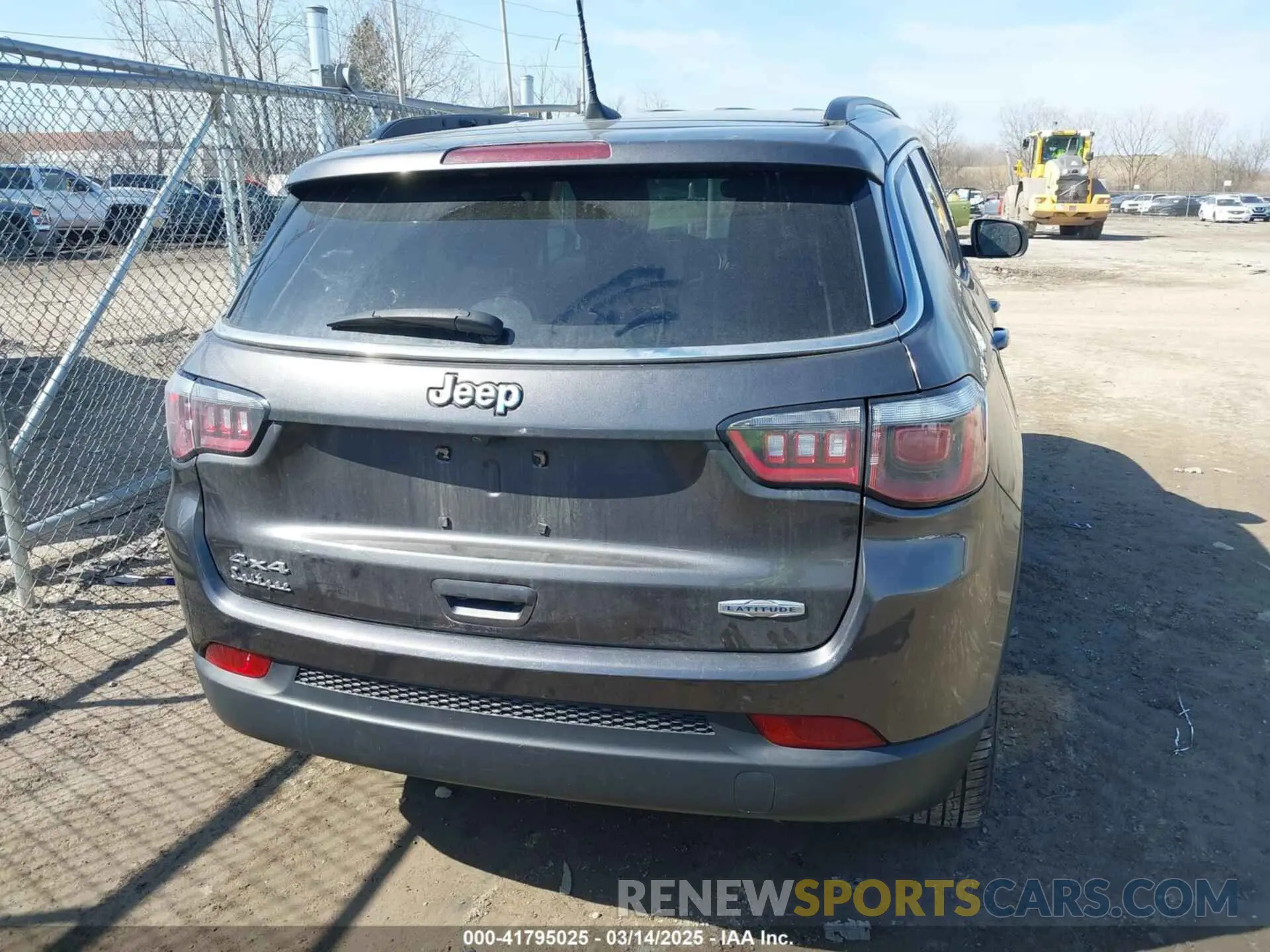 16 Photograph of a damaged car 3C4NJDBB9LT139429 JEEP COMPASS 2020