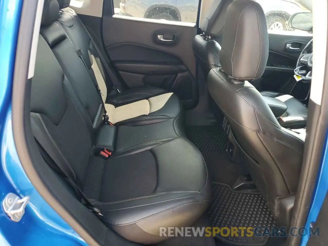 10 Фотография поврежденного автомобиля 3C4NJDBB9LT255410 JEEP COMPASS 2020
