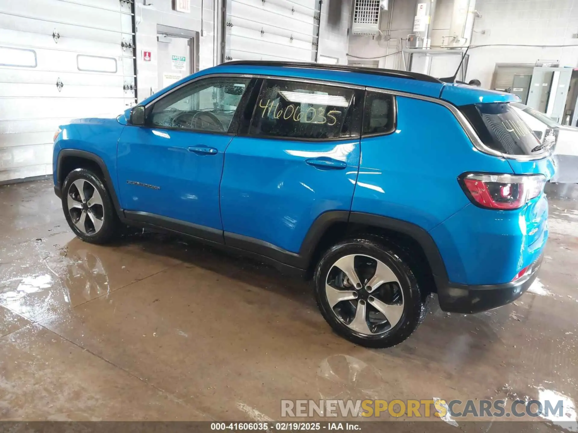 3 Фотография поврежденного автомобиля 3C4NJDBBXLT104849 JEEP COMPASS 2020