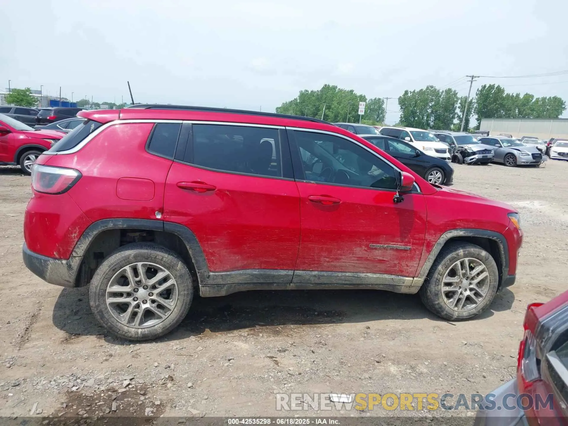 13 Фотография поврежденного автомобиля 3C4NJDBBXLT129847 JEEP COMPASS 2020