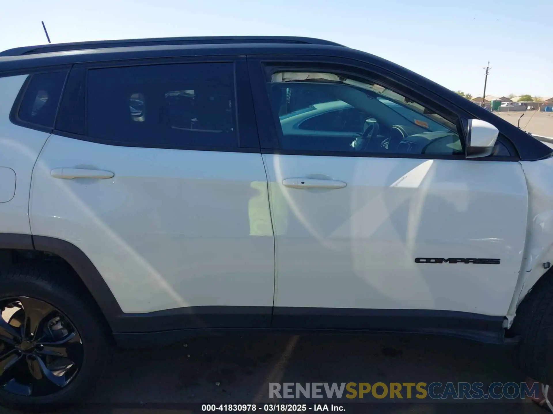 13 Фотография поврежденного автомобиля 3C4NJDBBXLT203932 JEEP COMPASS 2020