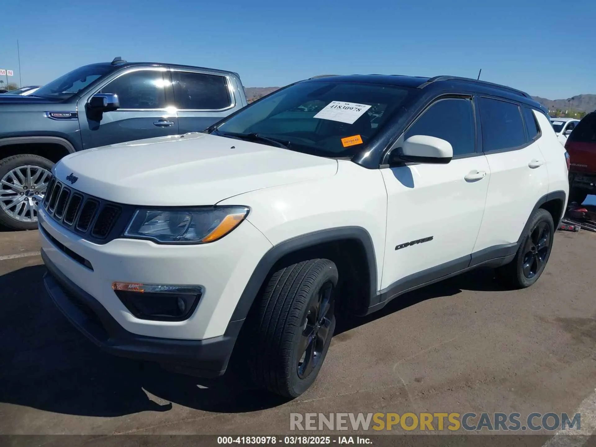 2 Фотография поврежденного автомобиля 3C4NJDBBXLT203932 JEEP COMPASS 2020