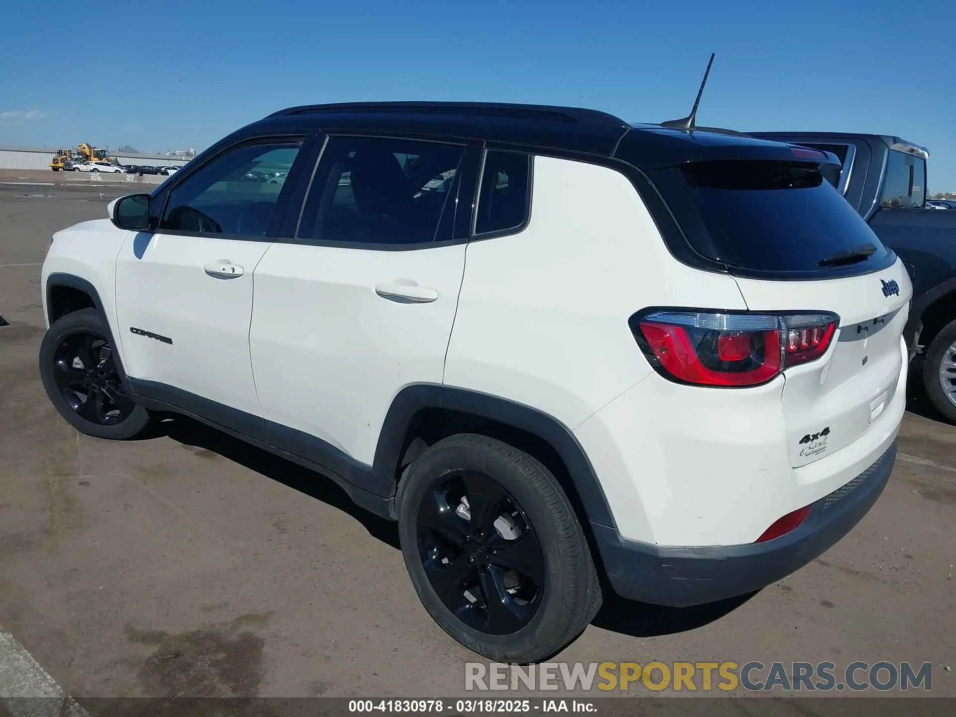 3 Фотография поврежденного автомобиля 3C4NJDBBXLT203932 JEEP COMPASS 2020