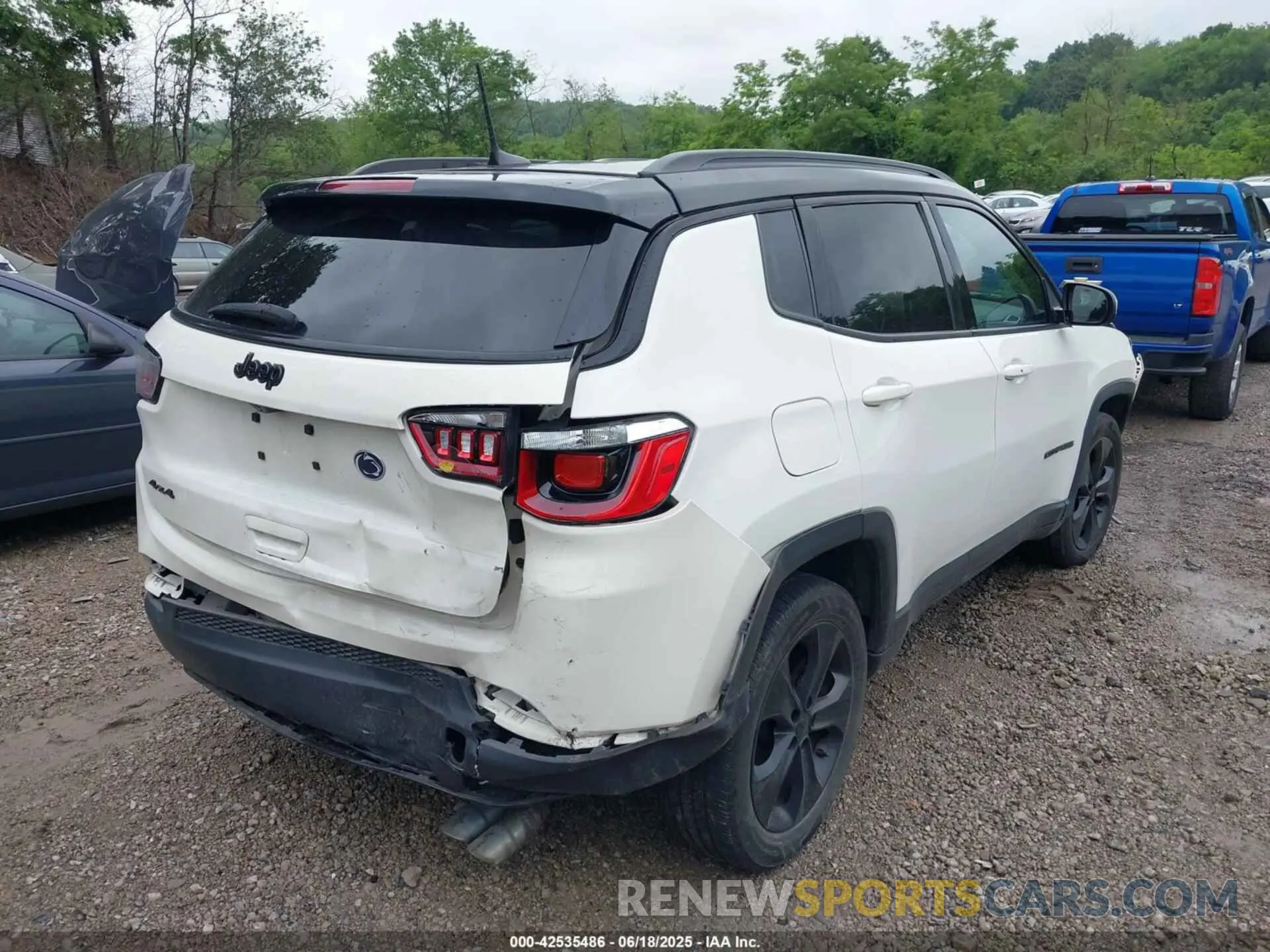 4 Фотография поврежденного автомобиля 3C4NJDBBXLT209729 JEEP COMPASS 2020