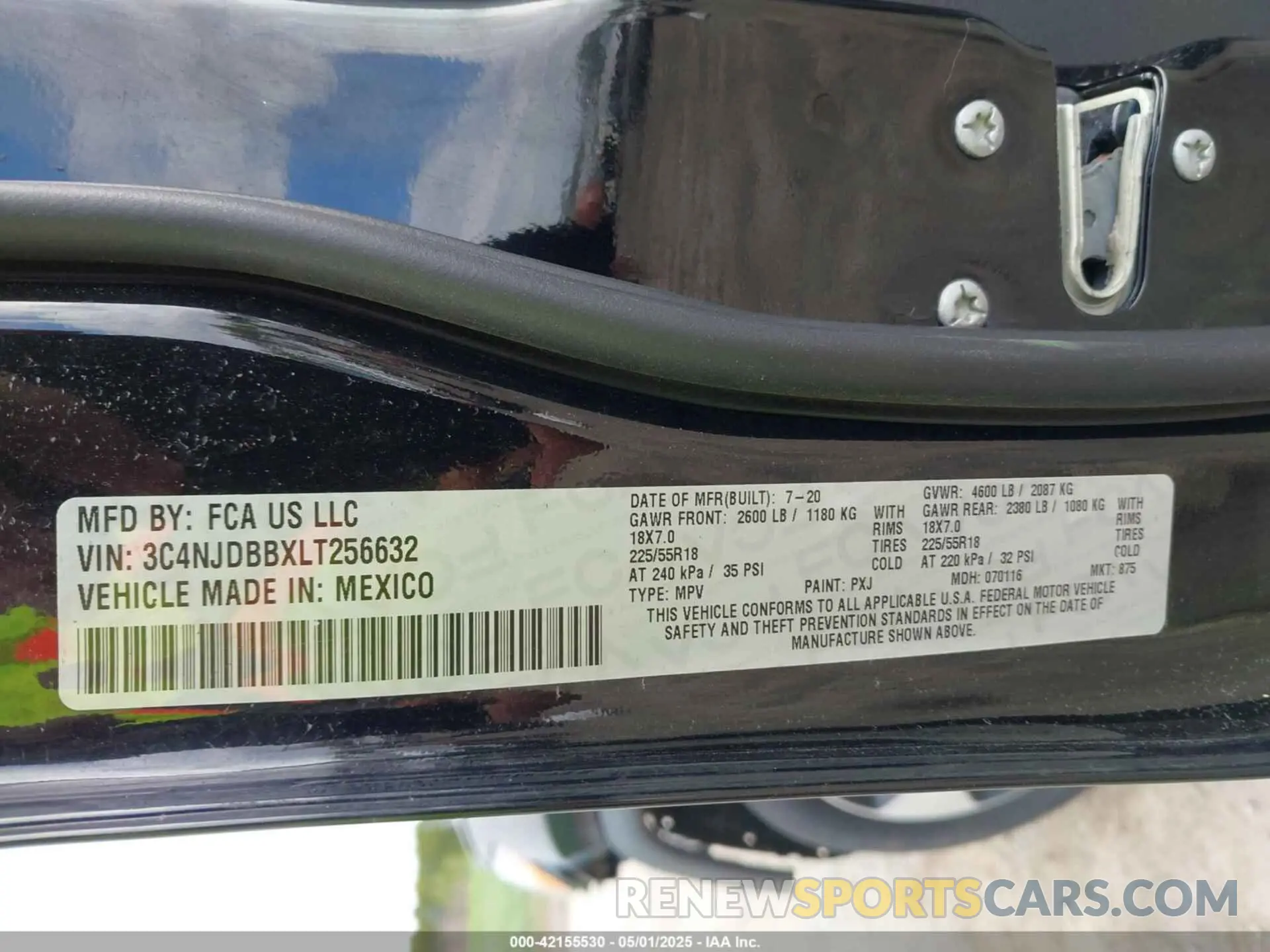 9 Photograph of a damaged car 3C4NJDBBXLT256632 JEEP COMPASS 2020