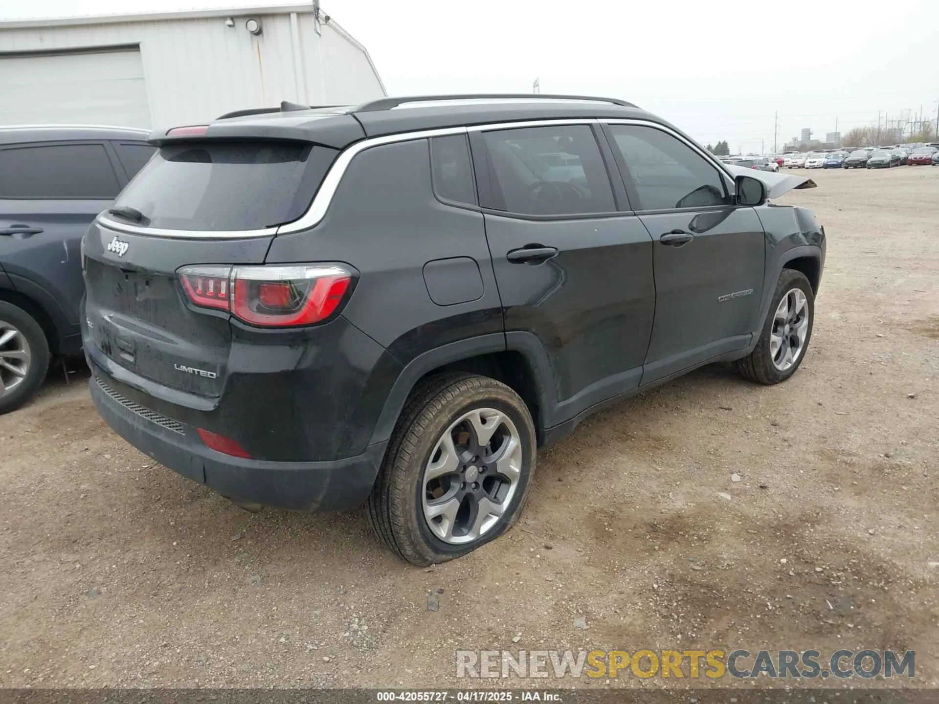 4 Photograph of a damaged car 3C4NJDCB0LT128043 JEEP COMPASS 2020